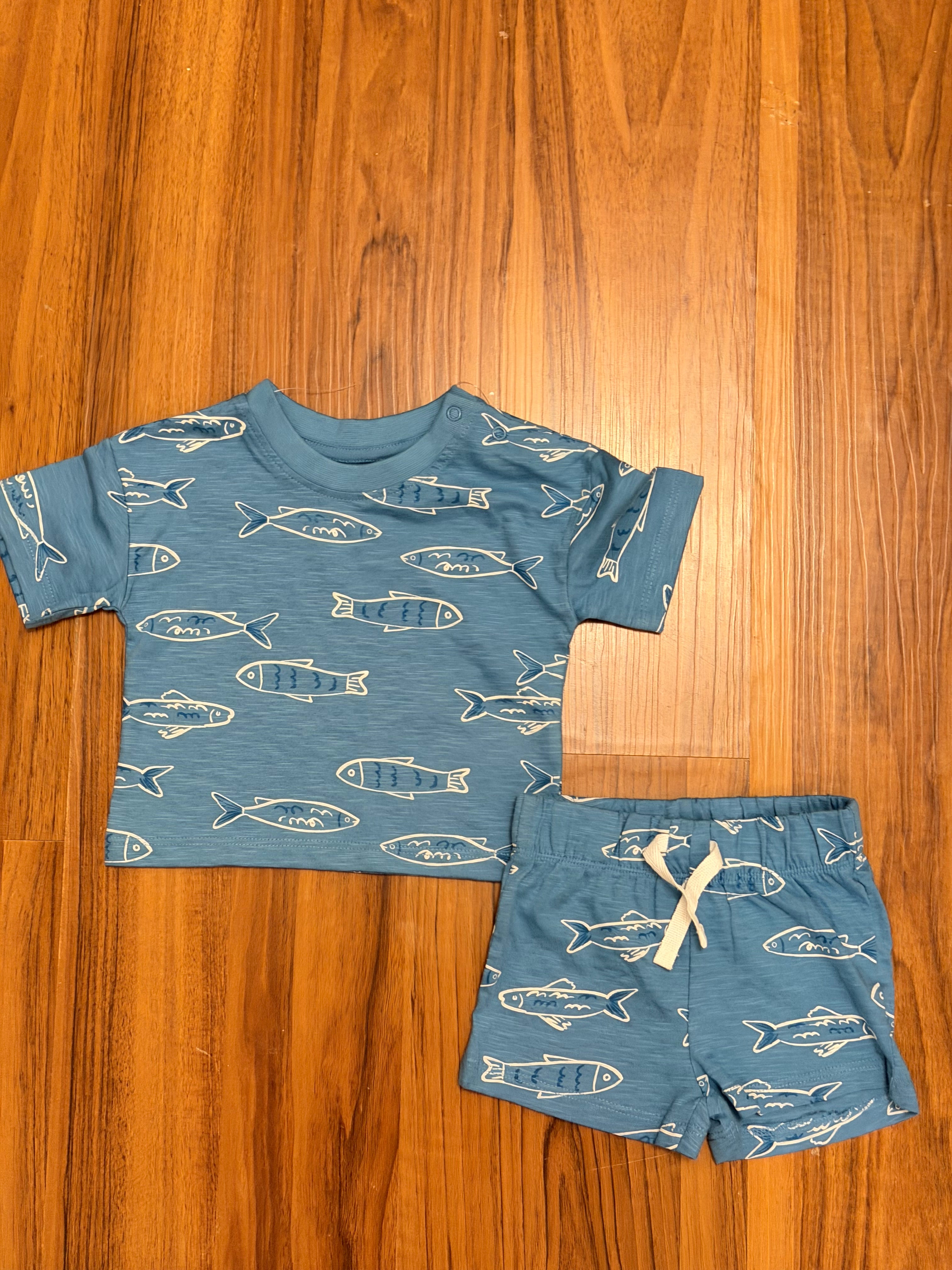 T Shirt & Shorts Set