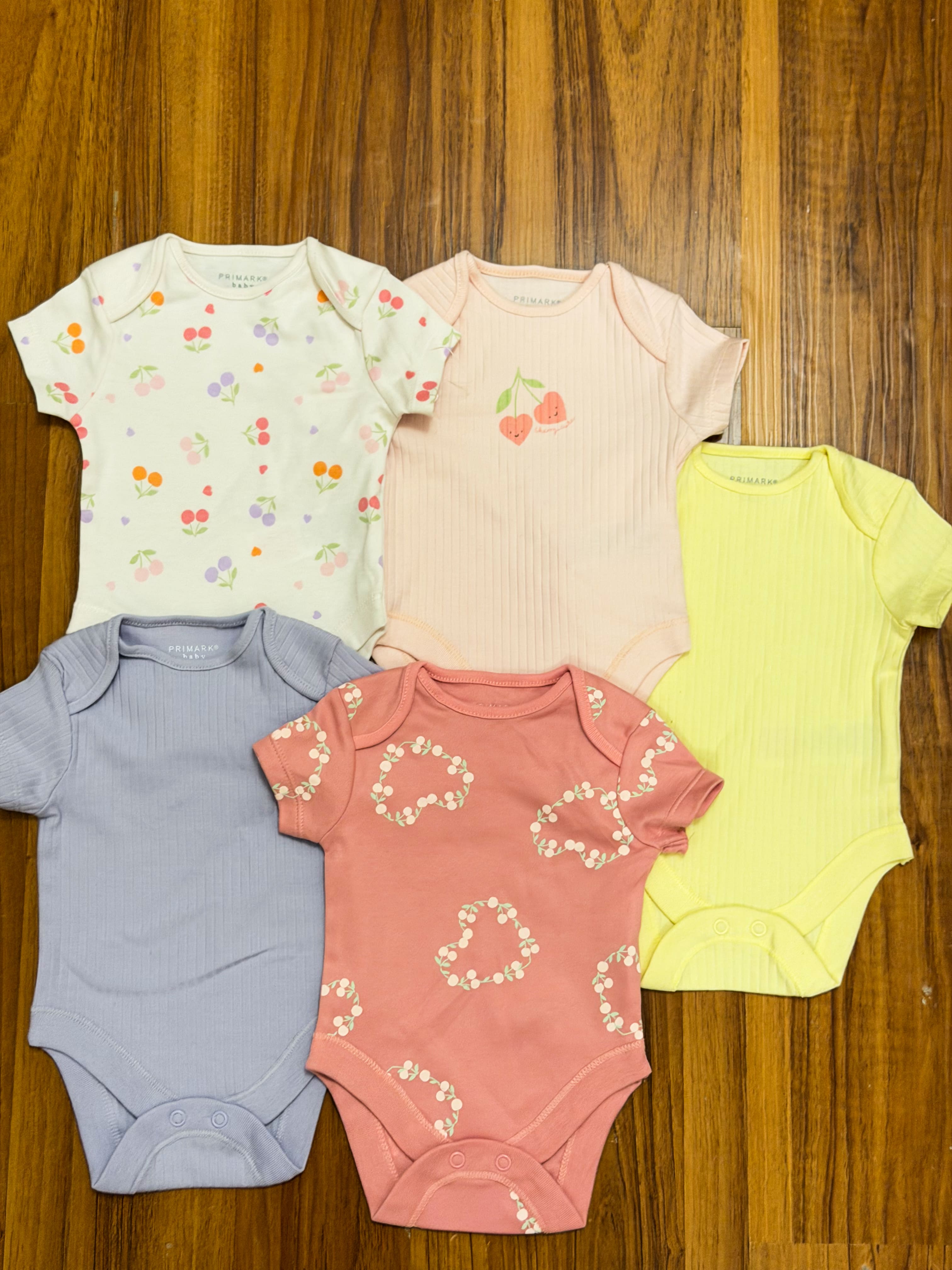 Pack of  5 Bodysuit Set
