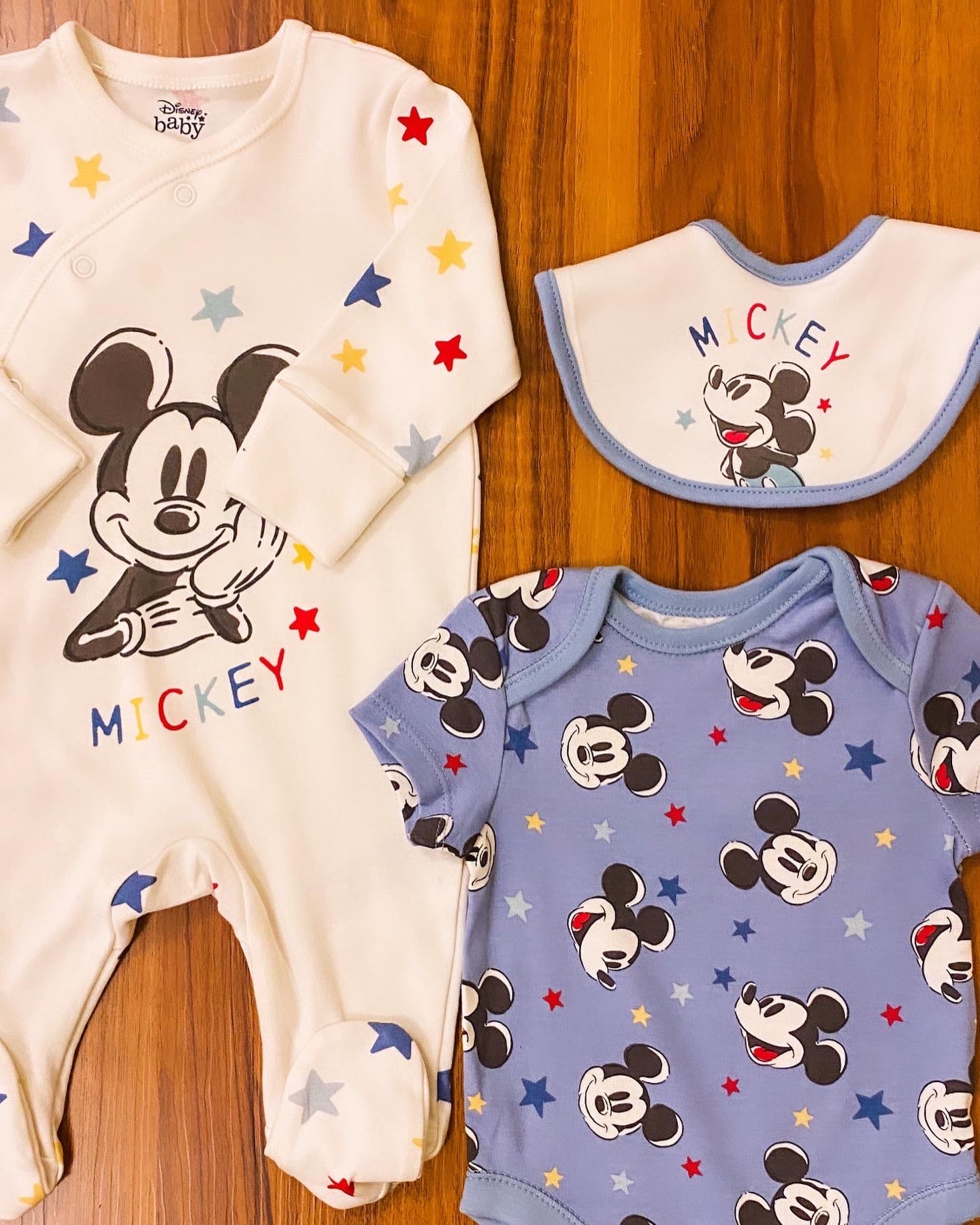 Original Disney Mickey Mouse Starter Kit Set