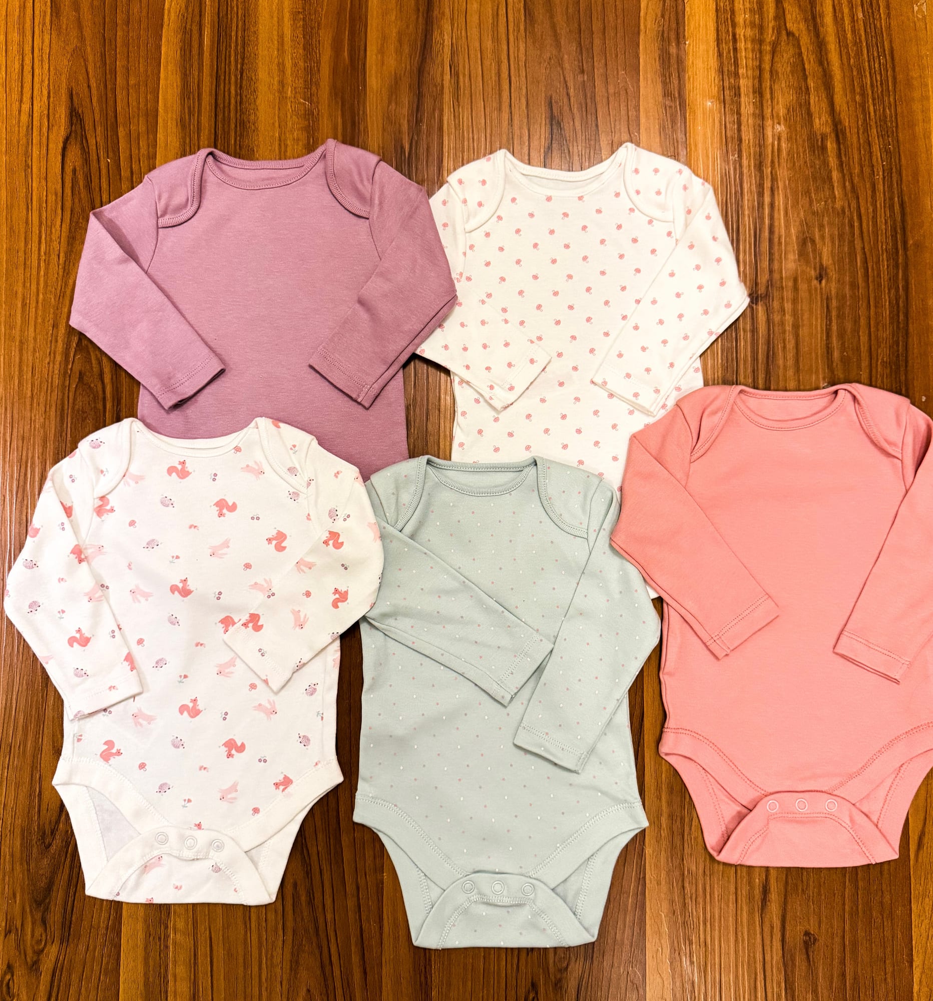 Pack of 5 Full Sleeve Bodysuit Set (Mushroom & Rabbit)