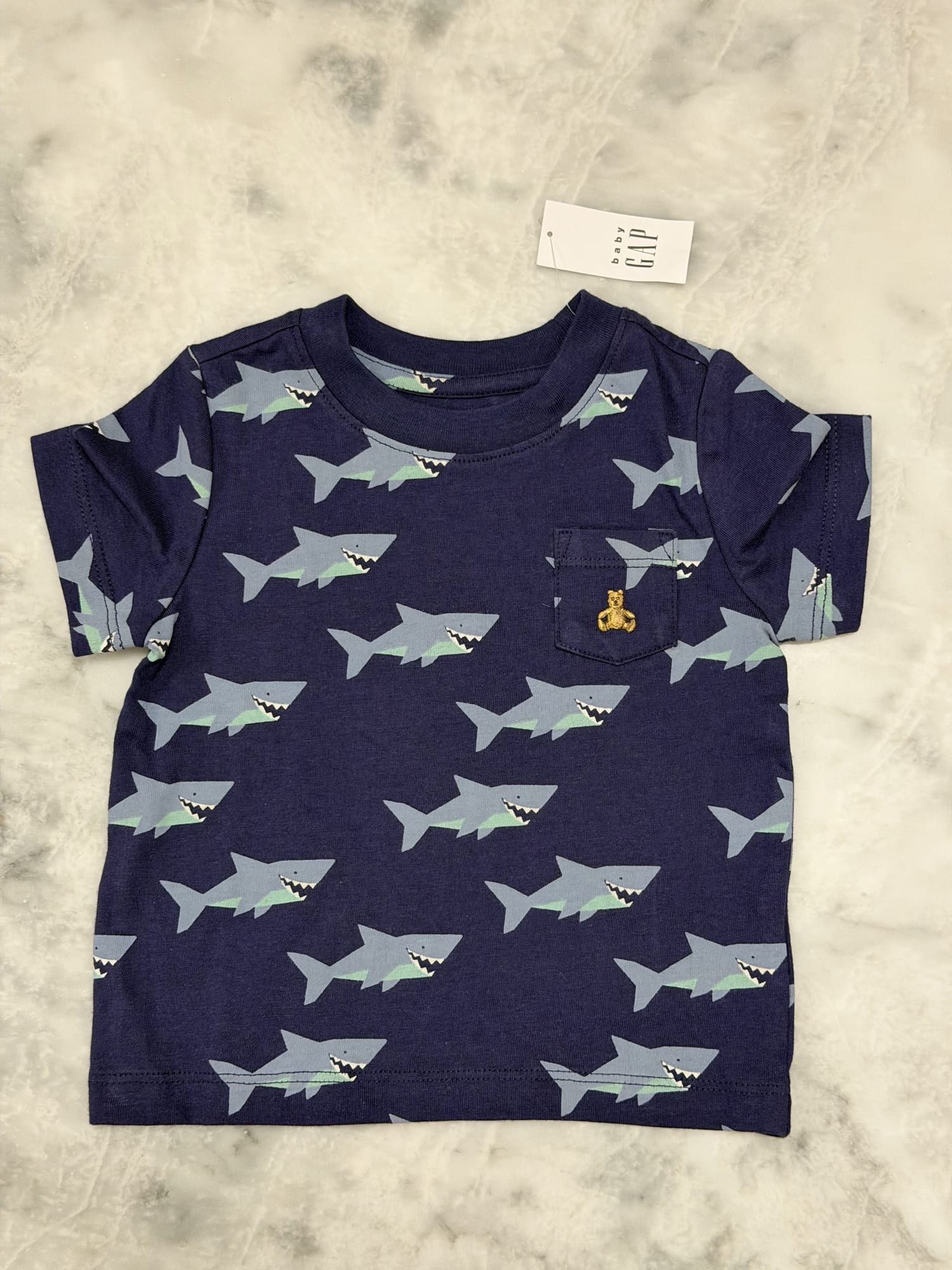 Gap T shirt