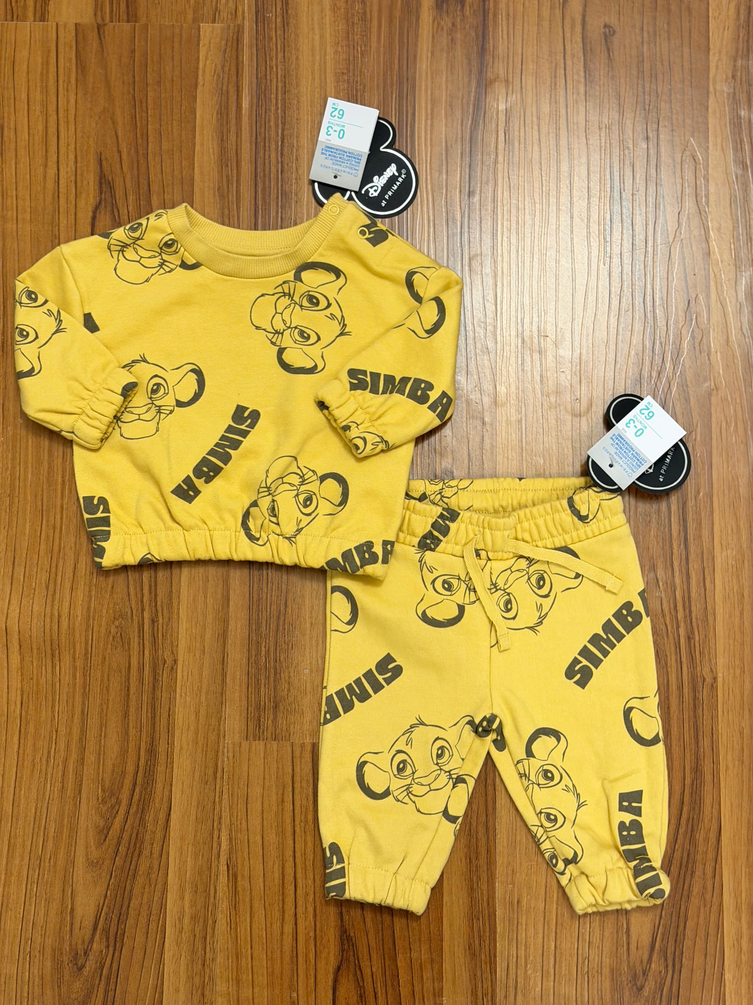 Original Disney Lion King Sweatshirt & Jogger Pant Set